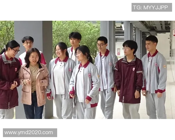 南京飞盘队战术变革引发热议探索新策略与团队协作的完美结合 南京飞盘队战术变革引发热议探索新策略与团队协作的完美结合